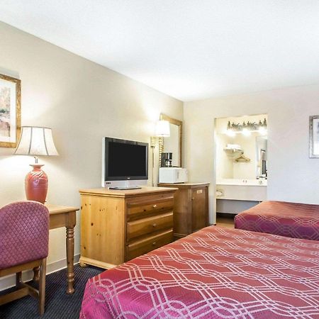 Econo Lodge Springfield I-44 Екстериор снимка