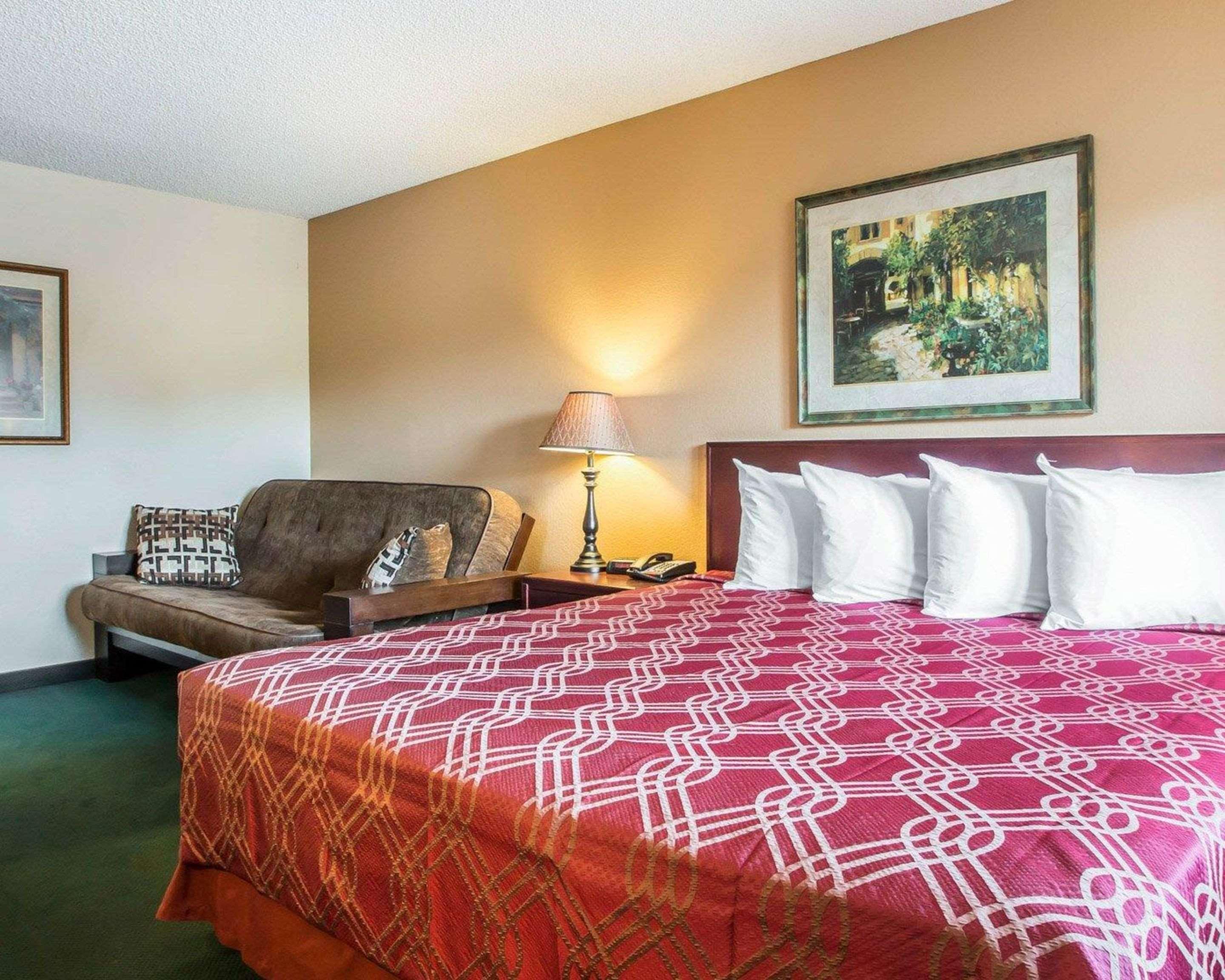 Econo Lodge Springfield I-44 Екстериор снимка