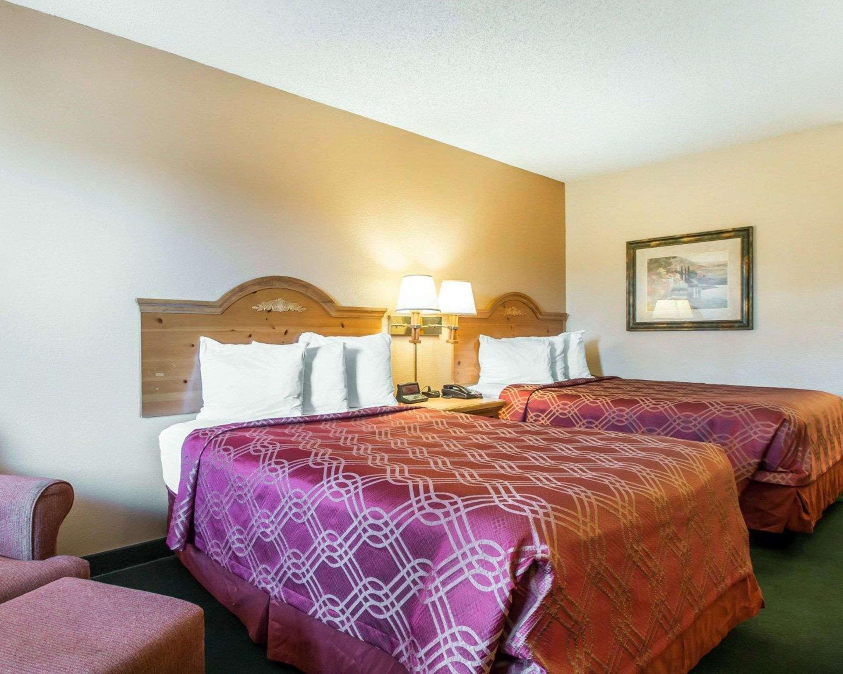 Econo Lodge Springfield I-44 Екстериор снимка