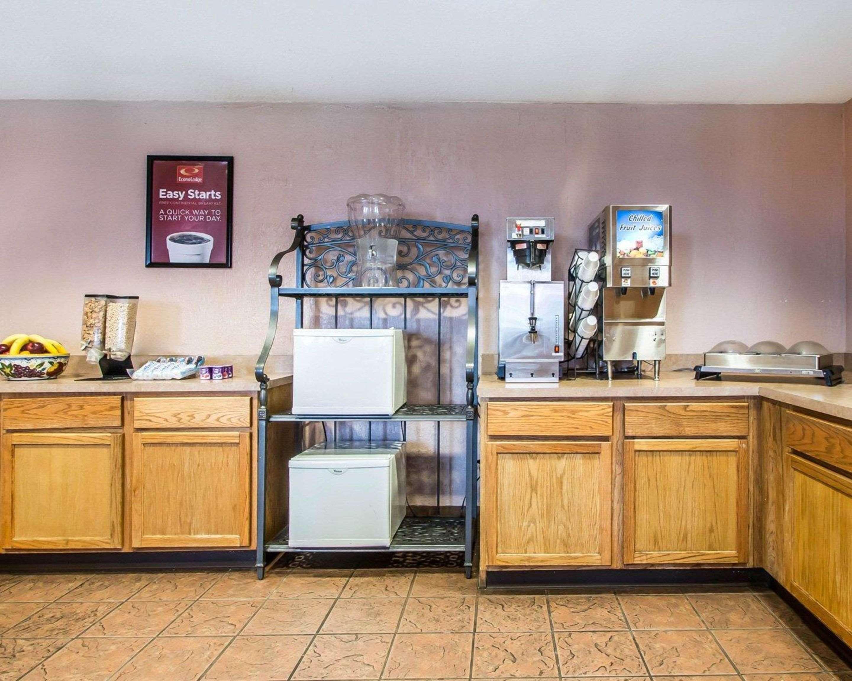 Econo Lodge Springfield I-44 Екстериор снимка