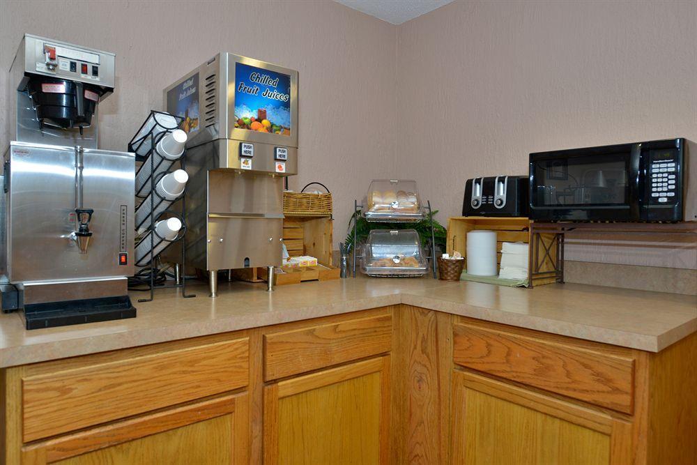 Econo Lodge Springfield I-44 Екстериор снимка